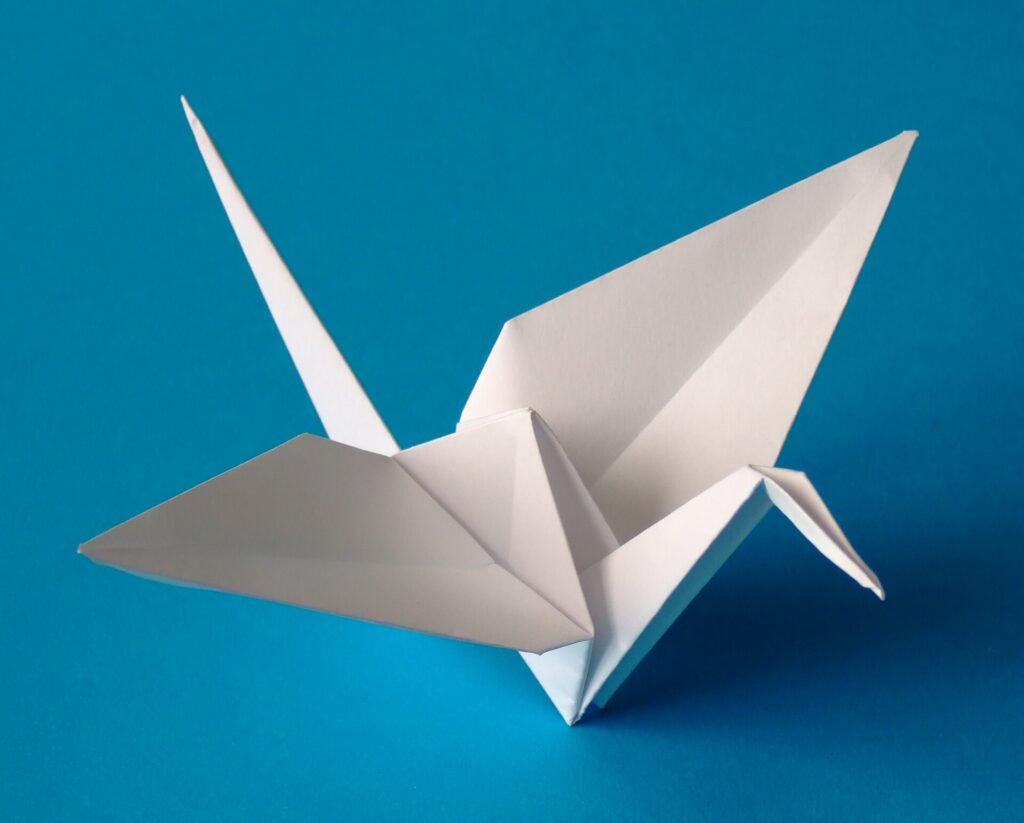 Origami — tsuru (grou de papel)